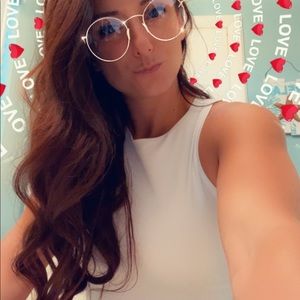 Meet your Posher, Amanda